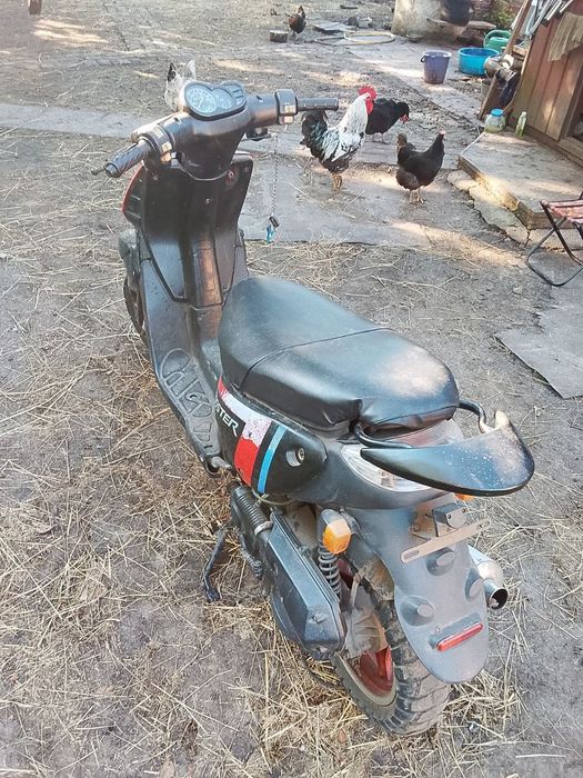Продам скутер на ходу