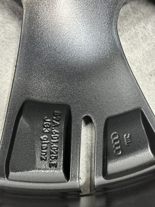 Оригінальні диски Volkswagen VW ID4, ID5 Audi Q4 e-tron 5х112 R20