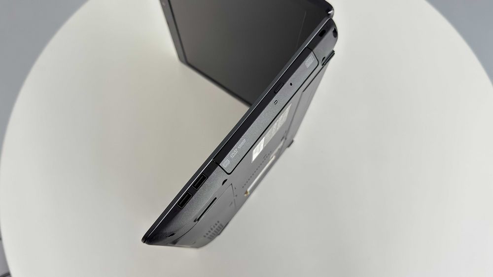 Portátil ACER Aspire 5333 - (Windows 10 Pro)