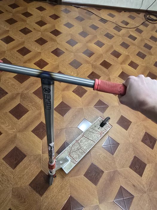 трюковой самокат Hipe H6