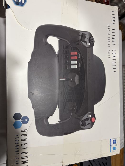 Honeycomb Alpha Flight Controls – wolant/yoke do symulatora