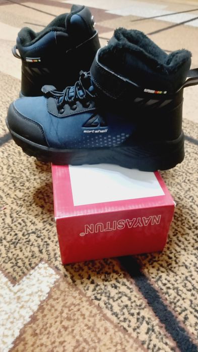 Термо черевики б/у  36р