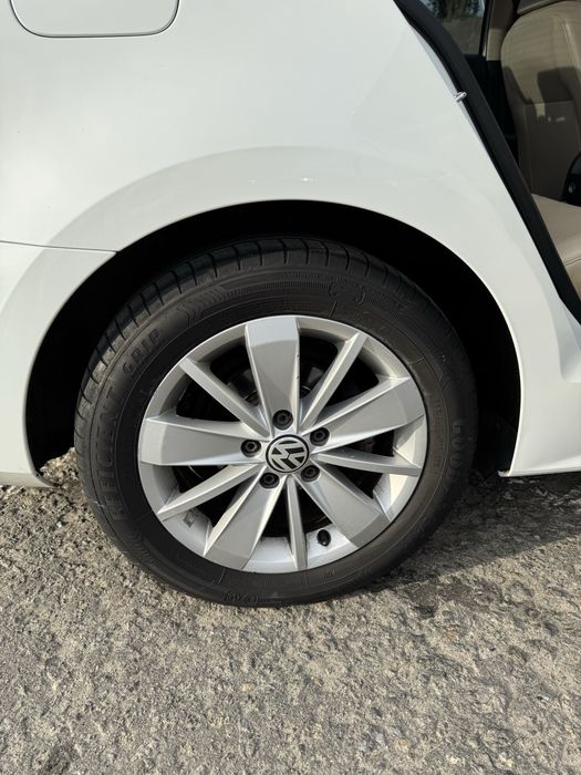 Продається Volkswagen Jetta SE 2015