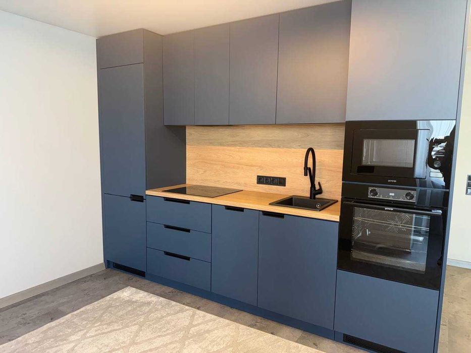 Продам 4к квартиру р-н Дафі (Запорожське шосе,4)