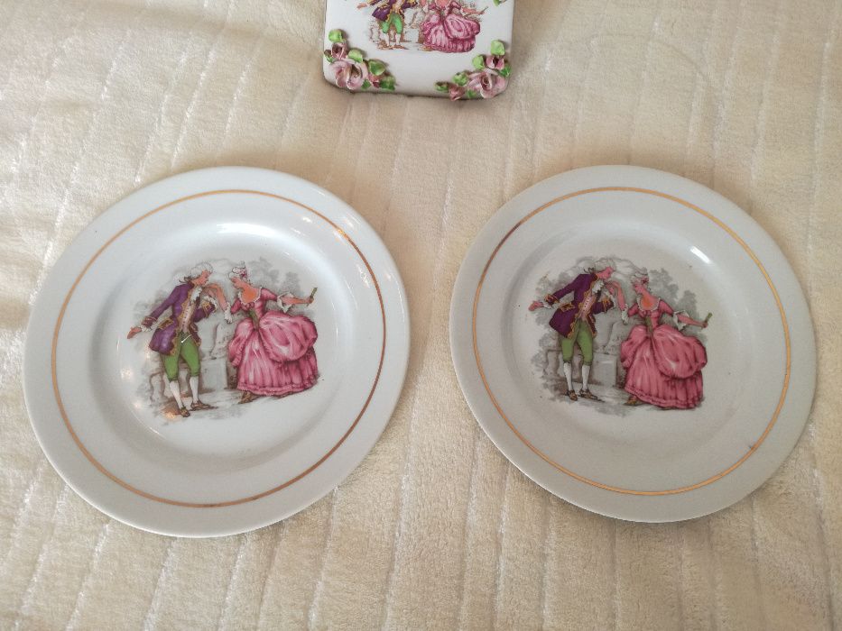 Conjunto de Garrafa +2 Pratos