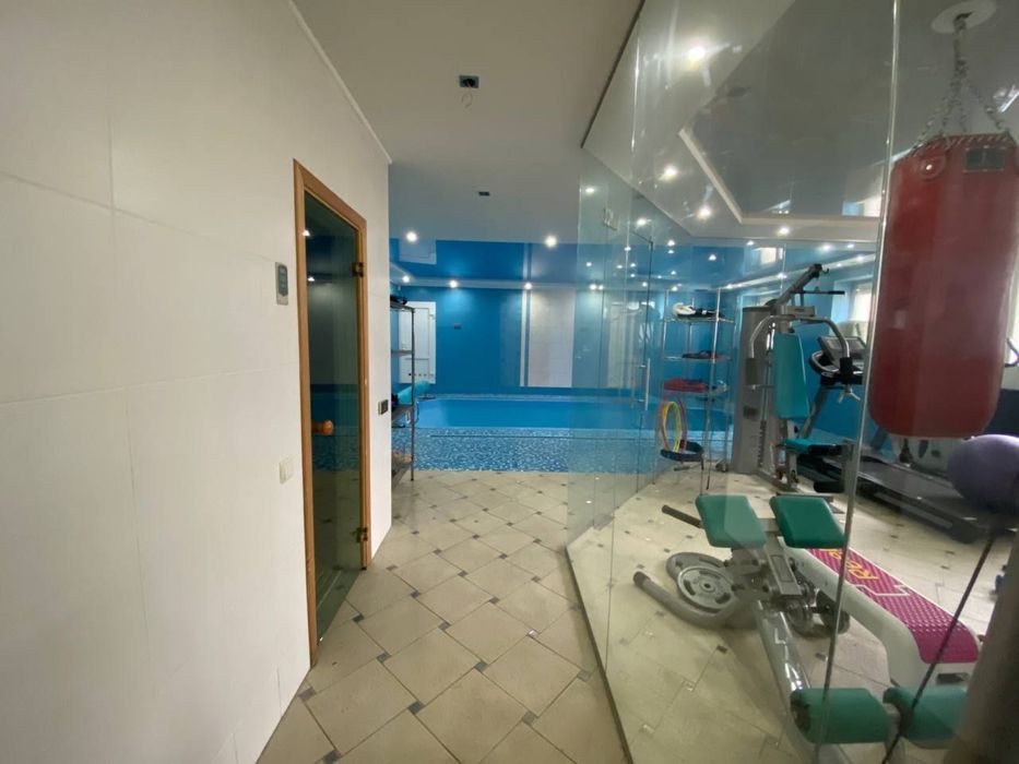 405 м2 під будь-який бізнес ШКОЛИ САДКИ КЛІНІКИ БАНКИ ЛІКАРНІ І ін