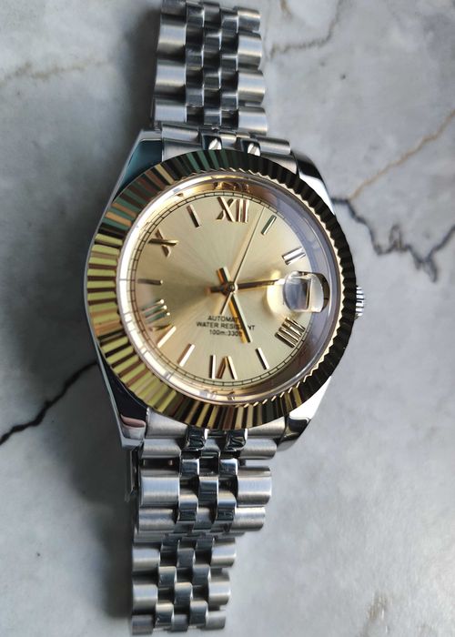 Zegarek Custom mod Miyota 8215 (Citizen) Datejust Złota tarcza