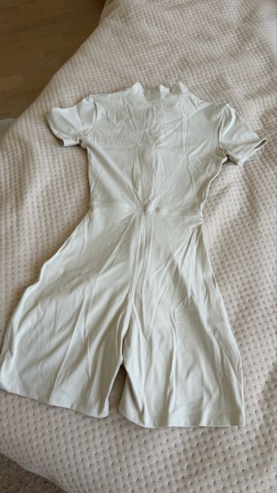 Продам косюм heybecca xs