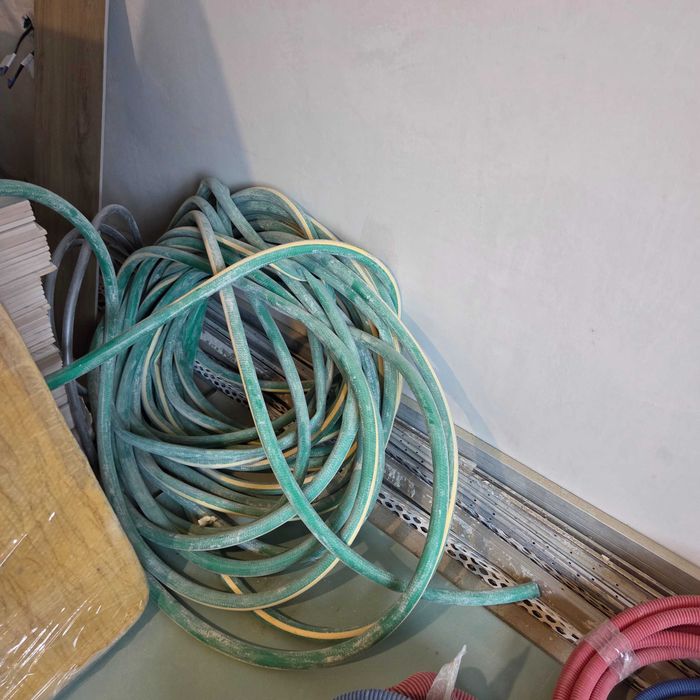 Труба Rehau 25х3.5; 20*2.8;  16,2x2,6 остатки, шланг для воды