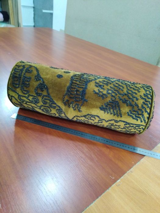 Валики НОВІ (подушки)