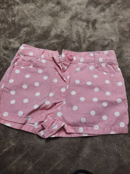 Шорти для дівчинки.На 2-3 роки.