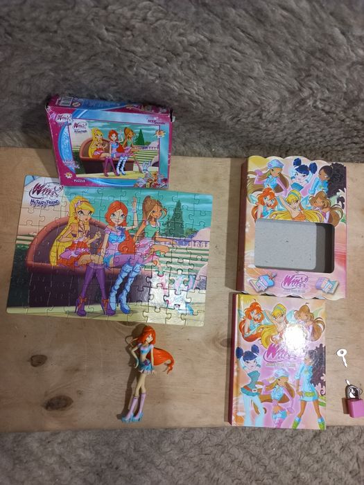 Лот пазлы Винкс Winx, блокнот