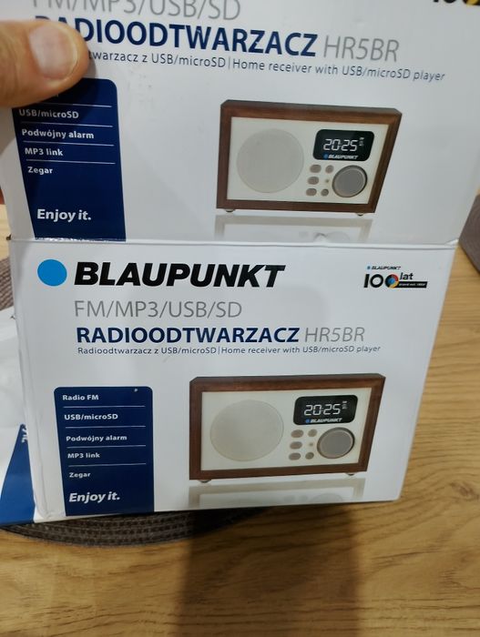 Radioodtwarzacz i zegarek  BLAUPUNKT HR5BR