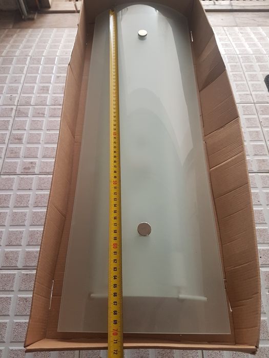 Vendo armação led com vidro fosco