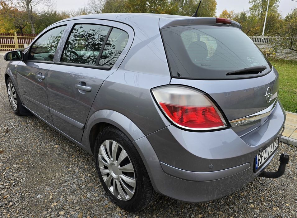 Opel Astra H 1.6