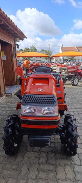 Campanha de Natal: Trator Kubota A155 + 4 alfaias POUPE 1250€