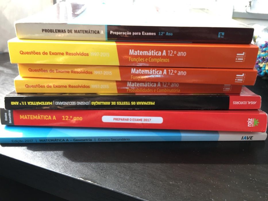 Livros/Exame de Matemática, Fisica & Quimica e Biologia 10º,11º e 12º