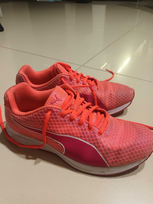 Buty Puma do biegania roz. 40,5 26 cm