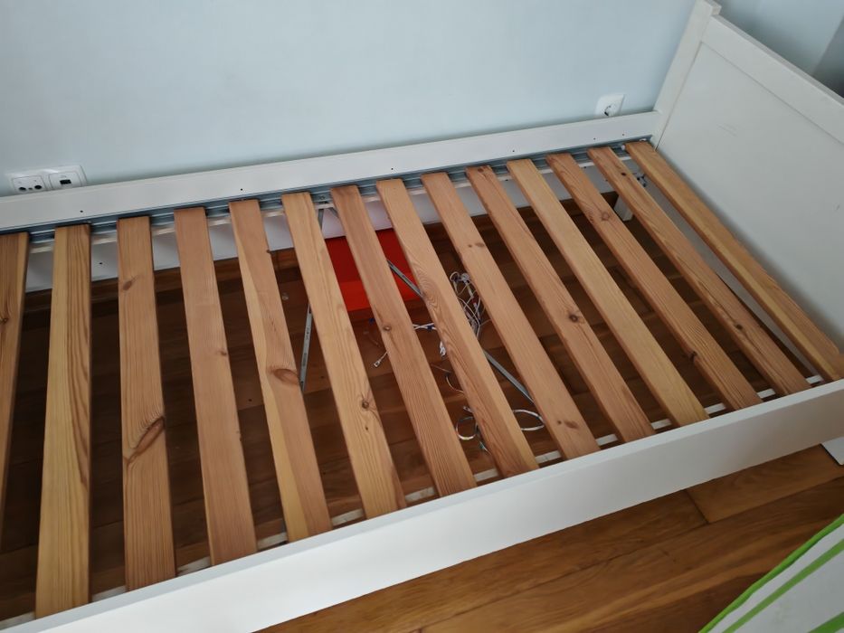 Estrado e colchão 200x90