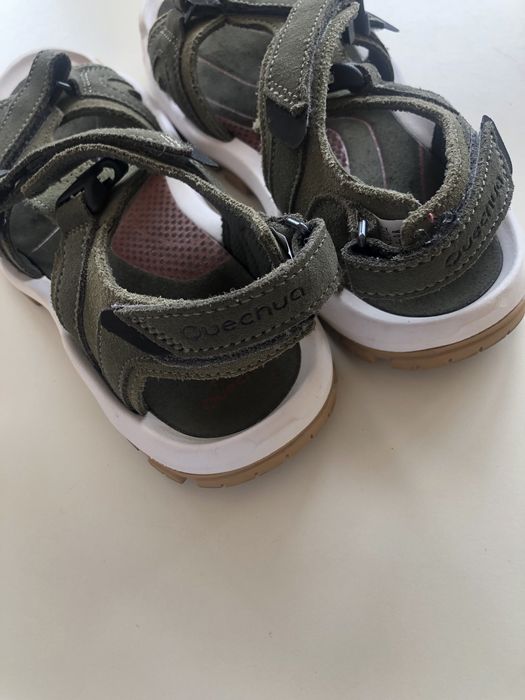 Sandały Quechua z Decathlon 42