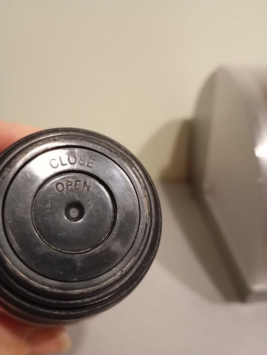 Garrafa de alumínio