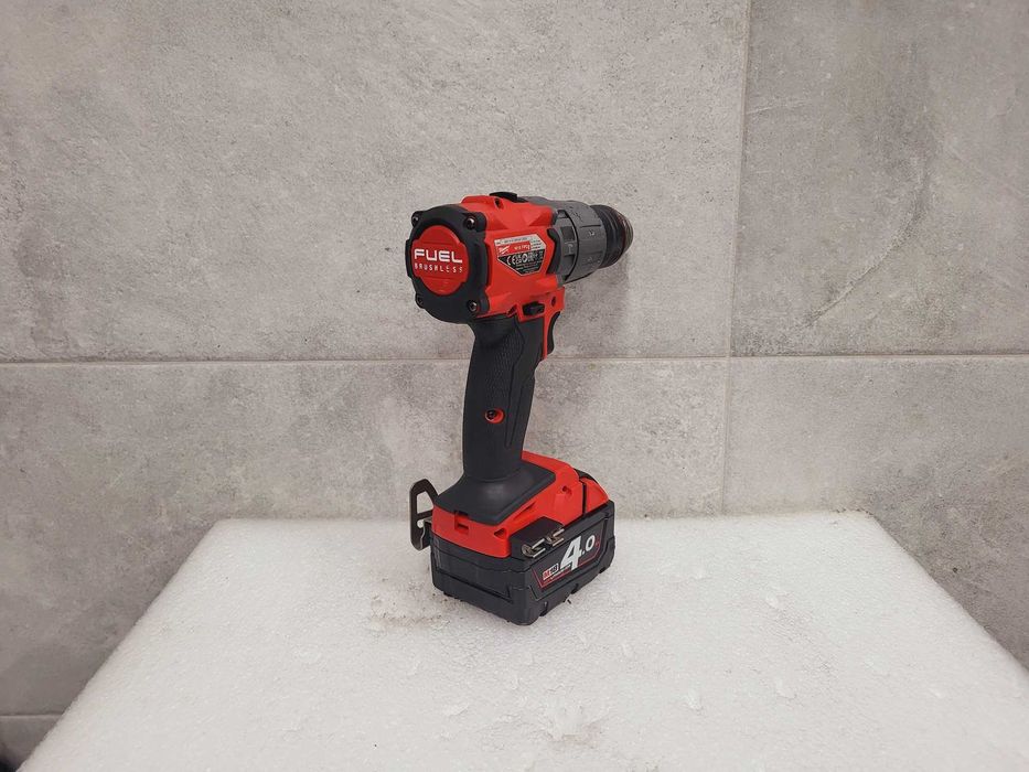 Milwaukee M18 FPD2  Wiertarko-wkrętarka udarowa + Aku.  4Ah  Germany!
