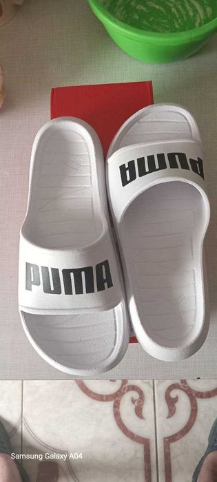 Продаю шльопанці Puma Divecat v2 Lite виготовлені м'якого матеріалуЕВА