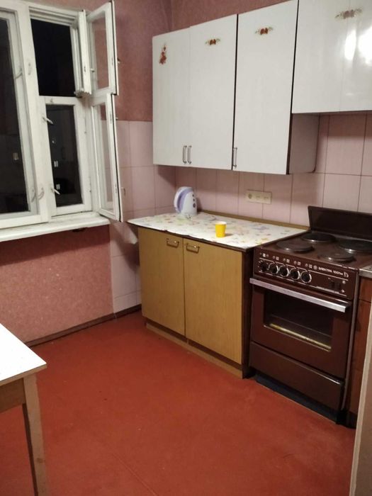 Сдам 3к Деснянський р-н  ,Троєщина вул Оноре де Бальзака  буд 54а