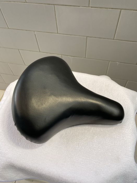 Selim para bicicleta estática/normal