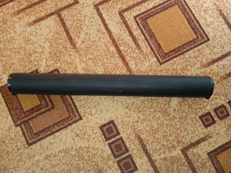 Саундбар, блютуз колонка.встроенный аккумулятор.