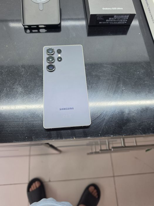 Samsung Galaxy s25 ultra 1tb Samsung watch 3