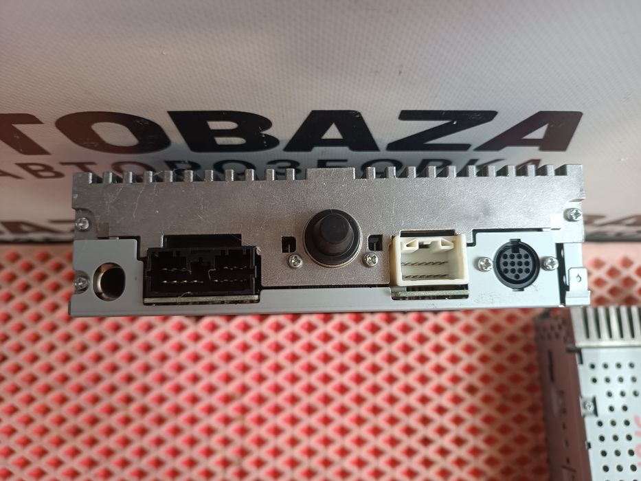 Штатна магнітола Mitsubishi Grandis 8701A080 Магнитофон Грандис