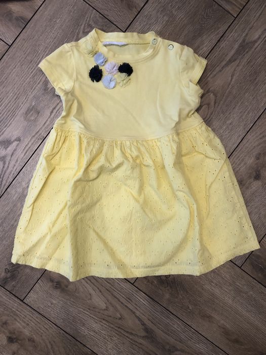 Żółta sukienka coccodrillo rozm 86