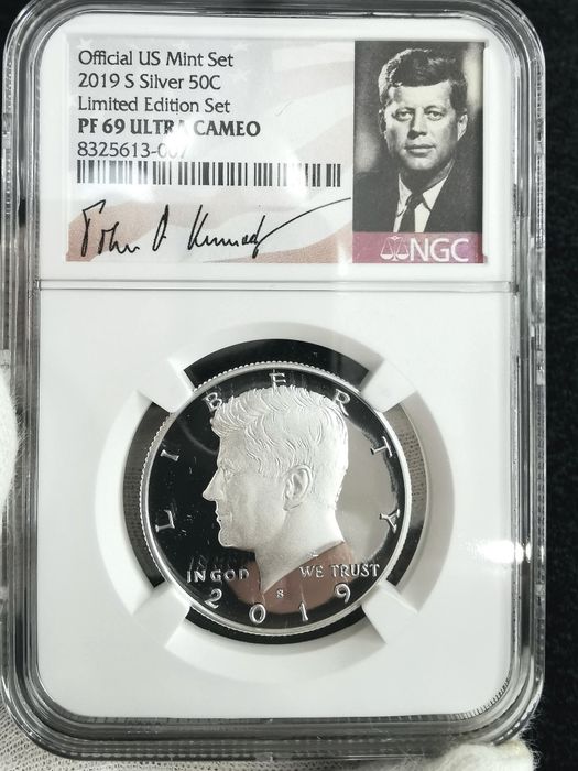 США Пів долара 2019р. Кеннеді. СРІБЛО. СЛАБ PF69 ULTRA CAMEO!