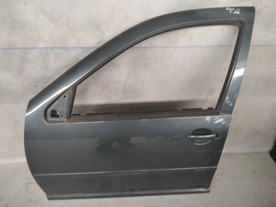 PORTA VOLKSWAGEN GOLF IV 98-03 - FRENTE ESQUERDA / FRENTE DIREITA