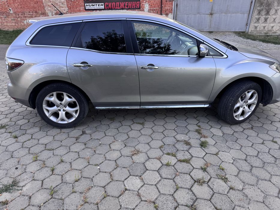 Mazda CX7 в хорошому стані