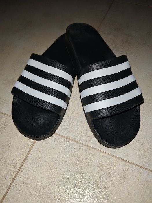 Sprzedam klapki  adidas 44,5