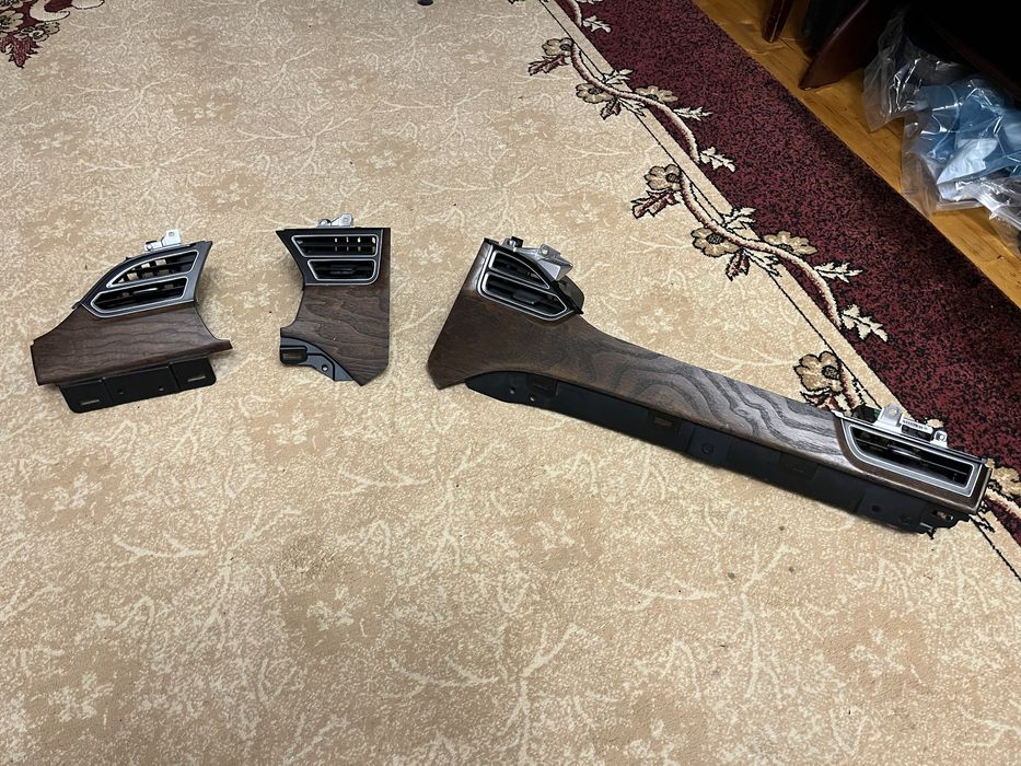 Tesla model S 2012-2016 дефдектори пічки