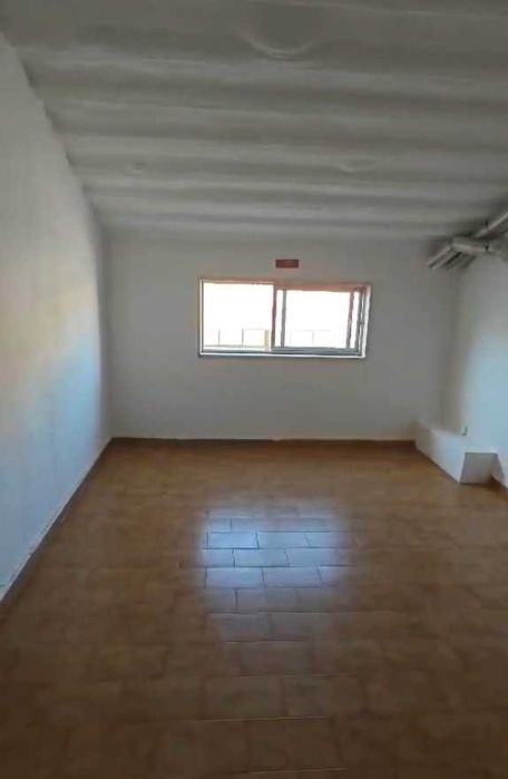 Andar de moradia duplex com terraço e varanda — Baixa da Banheira