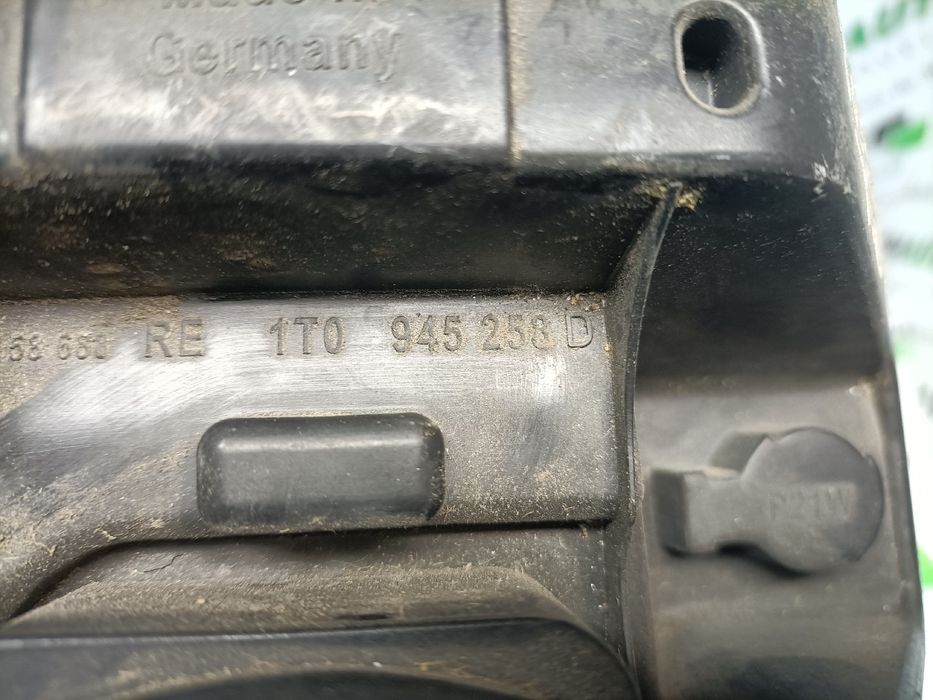 Suporte lâmpada direito VOLKSWAGEN Touran (1T)