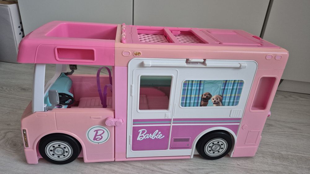 Kamper Barbie + giga zestaw dodatków