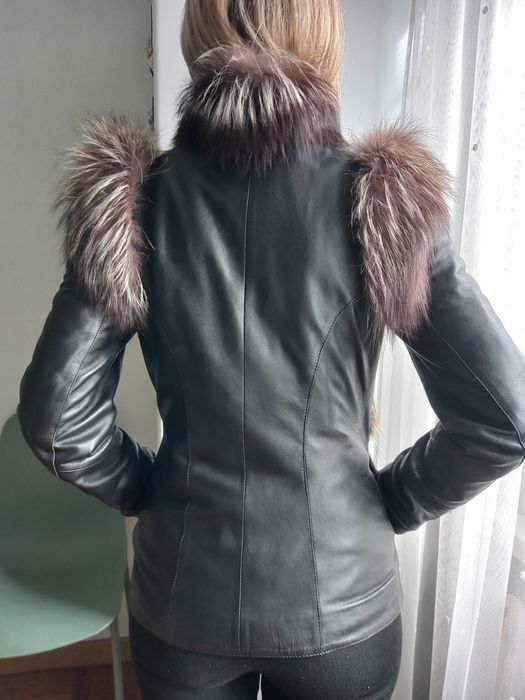 Жіноча куртка, зима.