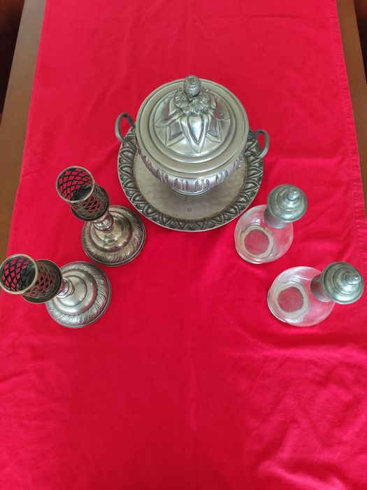 Terrina Castiçais Garrafas Casquinha Vidro