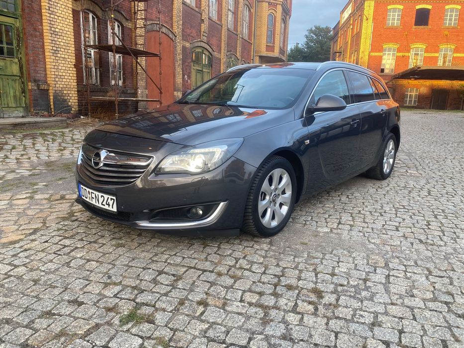 Opel Insignia Bezwypadkowy !!! Serwisowany !!!