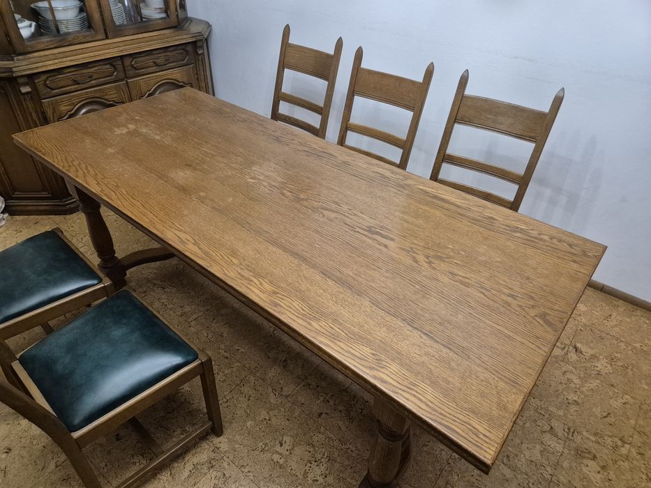 Stół i krzesła dąb rustykalny
