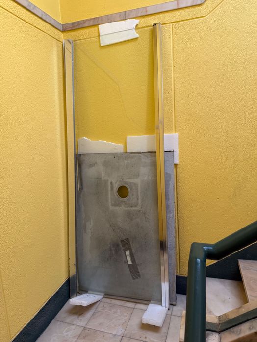 Porta de duche de abrir 1 folha Perfil cinza