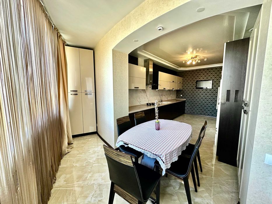 Продаж 3-кімнатної квартири в центрі Трускавця!