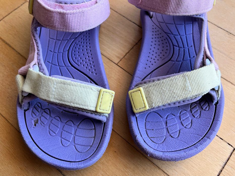 Buty sandały Sprandi nr 33 fioletowe