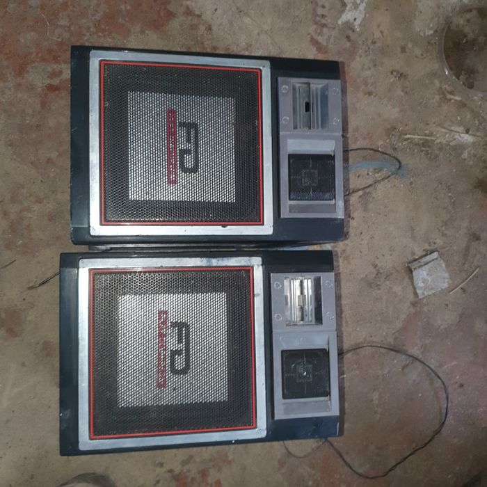 Продам колонки на магнитофон шарп