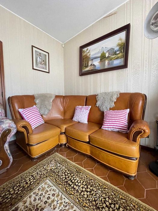 Sofá de canto em pele – confortável e acolhedor